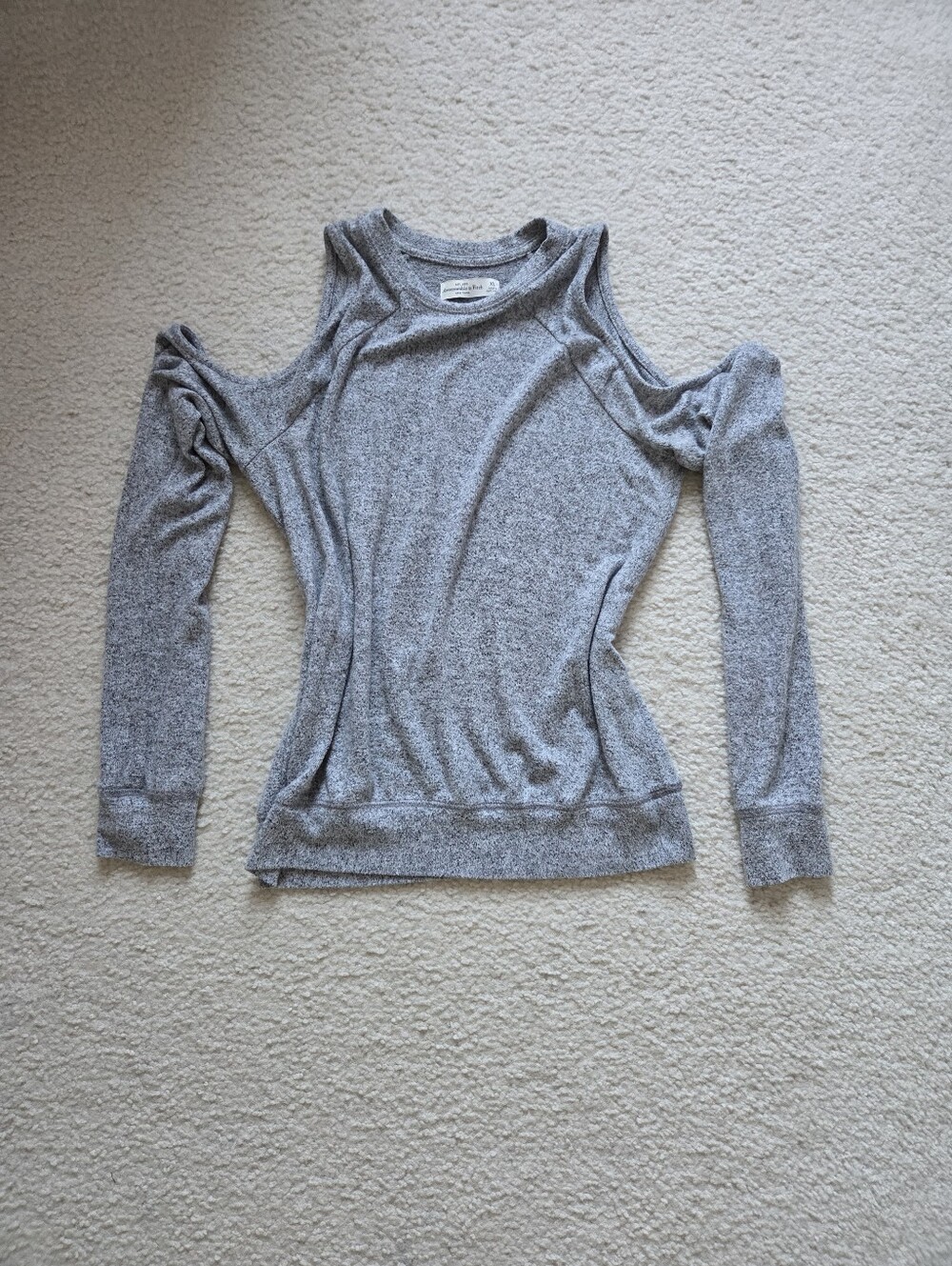 Abercrombie Heather Gray Cold-Shoulder Long Sleeve Top